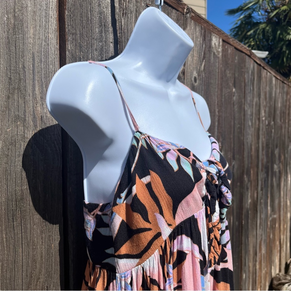 Billabong Twist It floral dress size small - Picture 5 of 17